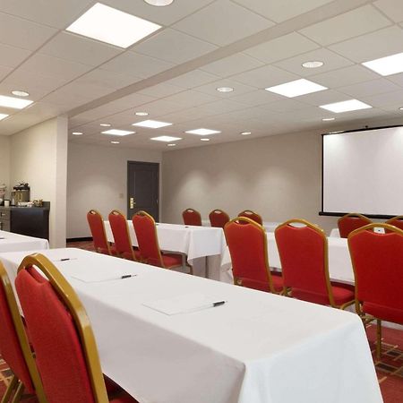 Country Inn & Suites By Radisson, Dfw Airport South, Tx Irving Eksteriør bilde