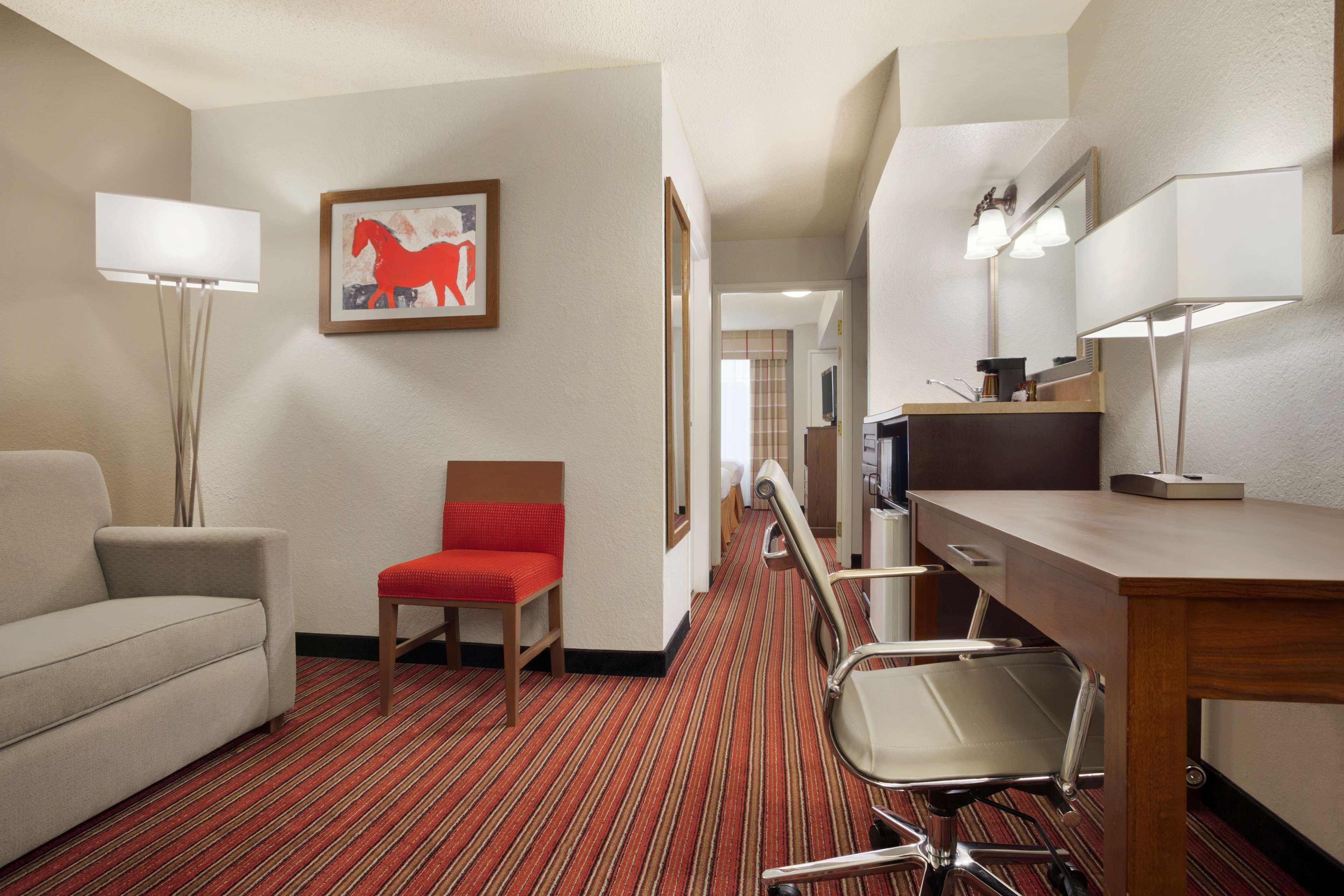 Country Inn & Suites By Radisson, Dfw Airport South, Tx Irving Eksteriør bilde