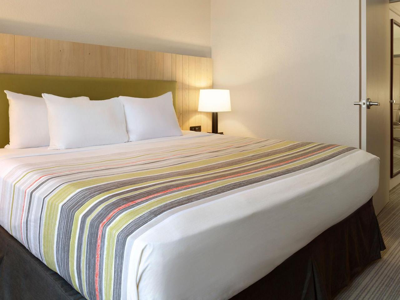 Country Inn & Suites By Radisson, Dfw Airport South, Tx Irving Eksteriør bilde