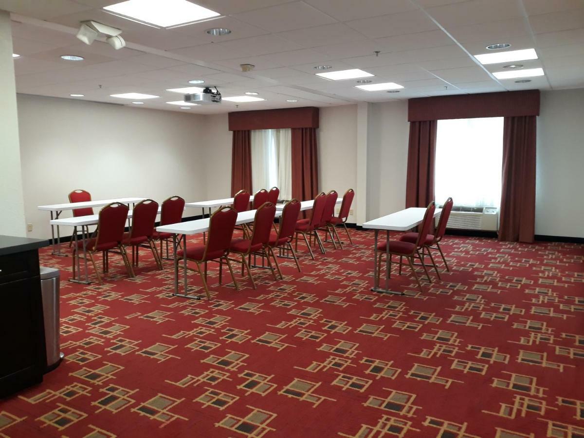 Country Inn & Suites By Radisson, Dfw Airport South, Tx Irving Eksteriør bilde